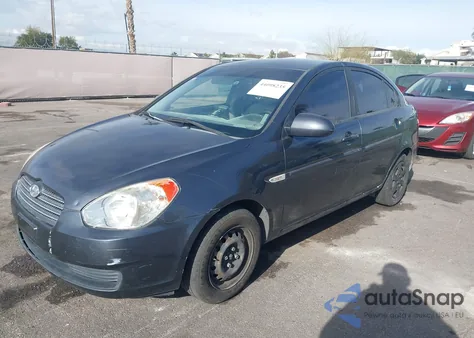 2007 Hyundai Accent Gls z USA, uszkodzony, nr VIN KMHCN46C07U156870